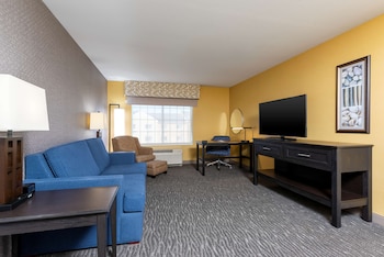 Suite, Two Queen Beds, Non-Smoking