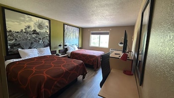 Standard Room, 2 Queen Beds, Non Smoking