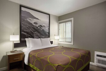 Suite, 2 Bedrooms, Non Smoking (2 Queen)