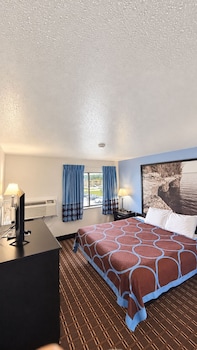 Standard Room, 1 King Bed