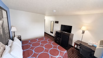 Standard Room, 1 King Bed