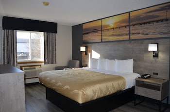 Standard Room, 1 King Bed, Non Smoking