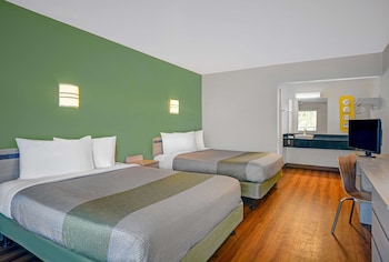 Standard Room, 2 Queen Beds, Non Smoking
