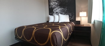 Room, Multiple Beds, Non Smoking