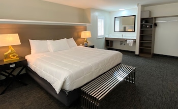 Executive King Suite