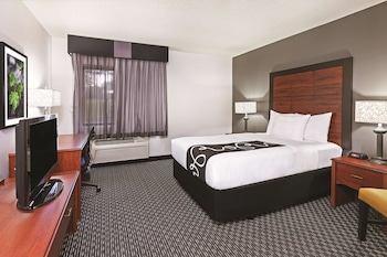 Room, 1 Double Bed, Accessible, Non Smoking (Mobility)