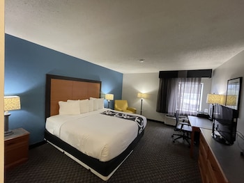 Room, 1 King Bed, Non Smoking