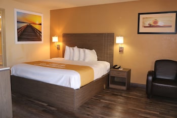 Studio Suite, 1 King Bed, Non Smoking