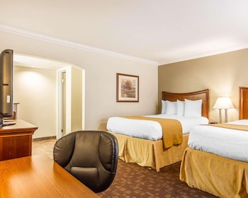 Standard Room, 2 Queen Beds, Non Smoking