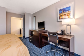 Standard Room, 1 King Bed, Non Smoking