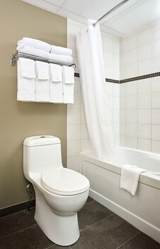 Deluxe Room, 2 Queen Beds