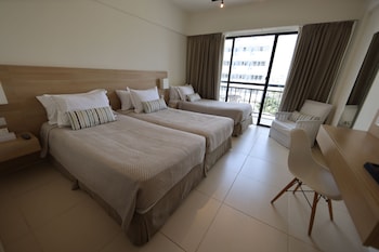 Standard Triple Room, Partial Sea View
