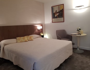 6-chambre sur patio