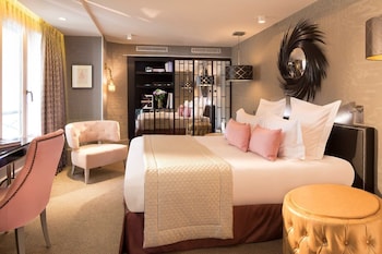Deluxe Room, Courtyard View