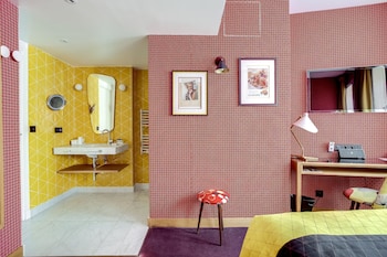 Classic Double Room, 1 Queen Bed