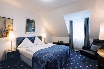 Superior Double Room, Courtyard View