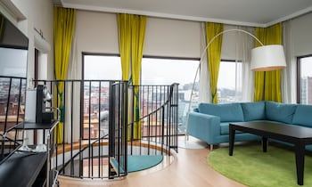Standard Suite, Non Smoking