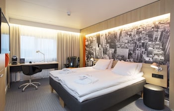 Superior Room, Non Smoking (2 Twin Beds)