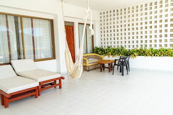 Gran Terraza vista Mar, 2 camas de matrimonio