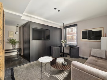 NoMad Suite