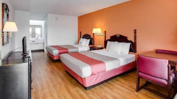 Standard Room, 2 Queen Beds, Accessible, Non Smoking