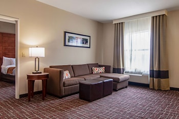 Suite, Multiple Beds, Accessible, Non Smoking
