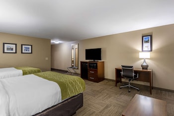 Suite, 2 Queen Beds, Non Smoking
