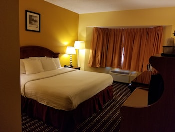 Standard Room, 1 King Bed