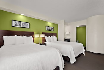 Standard Room, 2 Queen Beds, Non Smoking