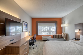 Standard Room, 1 King Bed (Extra Floor Space)