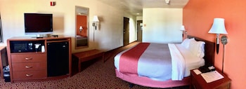 Deluxe Room, 1 King Bed, Accessible, Non Smoking