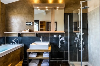 Room (1 to 2 People - Massouscles)