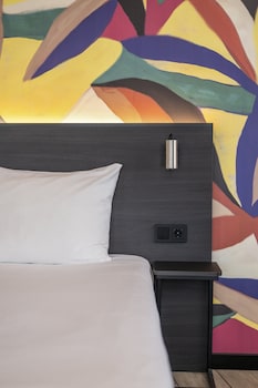 Superior Room, River View