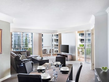 Room, 2 Bedrooms