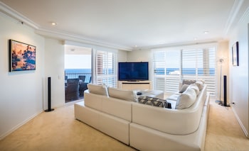 3 Bedroom Sub Penthouse Apartment