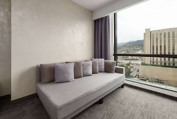 Deluxe Room, 2 Queen Beds, Non Smoking (Pet-friendly)