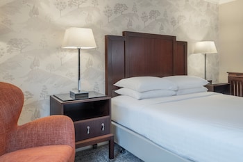 Superior Room, 1 King Bed