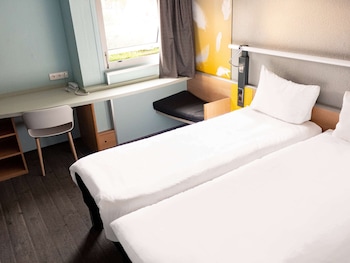 Standard Room, 2 Twin Beds