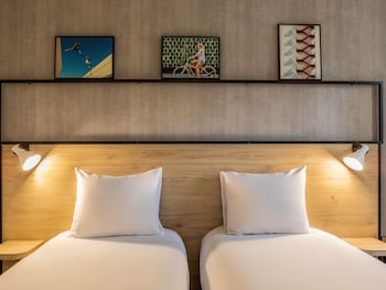 Standard Room, 2 Twin Beds