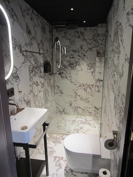 Basic Double or Twin Room