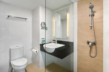 Deluxe Room, 1 Double Bed, Garden View