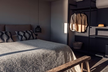 Sunrise Sea View Room