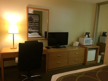 Room, 2 Double Beds, Non Smoking, Microwave (Pet Friendly)