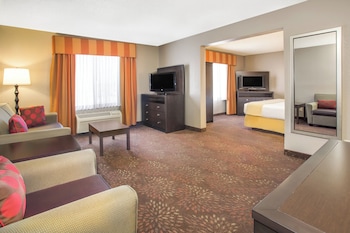 Suite, 1 King Bed (Additional Living Area)