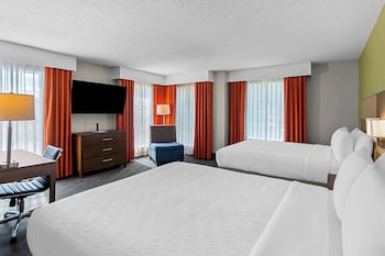 Suite, 2 Queen Beds, Non Smoking, Refrigerator & Microwave (with Sofabed)