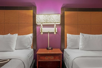 Room, 2 Double Beds, Non Smoking
