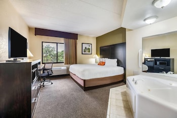Deluxe Room, 1 King Bed, Non Smoking