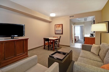 Premium Suite, 1 King Bed, Non Smoking, Corner