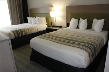 Room, 2 Queen Beds, Non Smoking