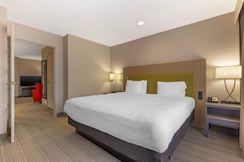 Suite, 1 King Bed, Non Smoking, Jetted Tub